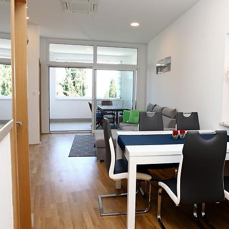 San Simon Sea View Apartment Ll Izola Exterior photo